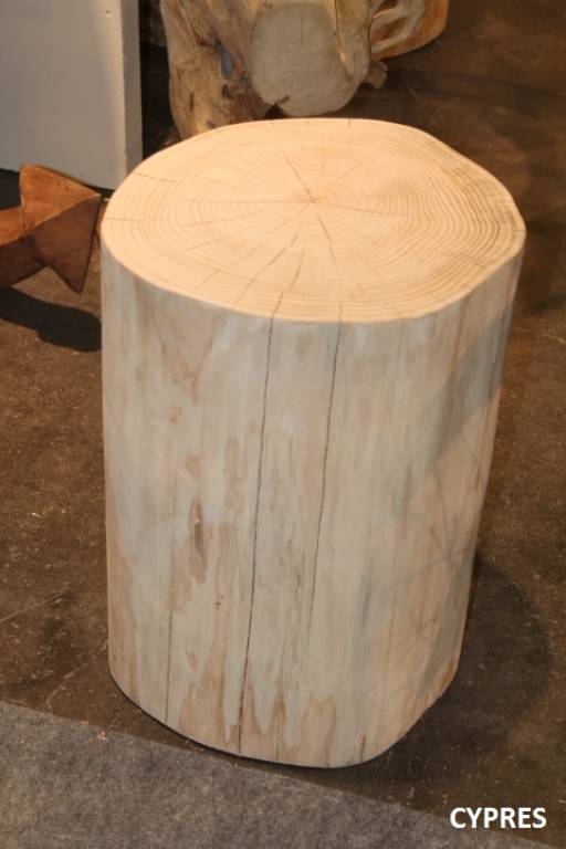 Very Wood / MOBILIER / Tables basses / Plot rondin bois