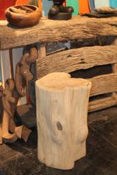 Trunk, stool / Apercu n 7